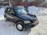 Honda CR-V 1998 года за 3 200 000 тг. в Алматы – фото 2