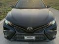 Toyota Camry 2023 годаүшін14 440 000 тг. в Актобе – фото 12
