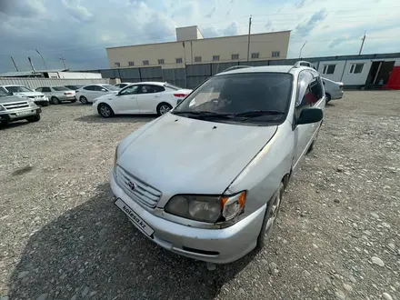 Toyota Ipsum 1998 годаүшін2 459 900 тг. в Алматы – фото 5