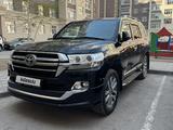 Toyota Land Cruiser 2019 года за 34 000 000 тг. в Караганда – фото 2