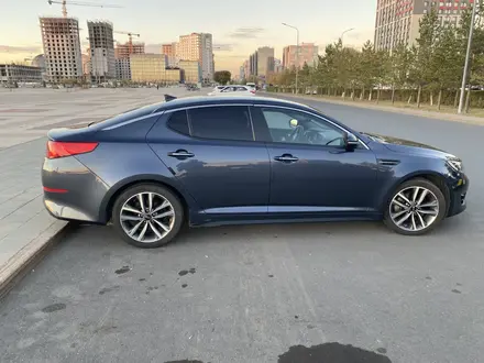 Kia K5 2013 года за 7 900 000 тг. в Астана – фото 3
