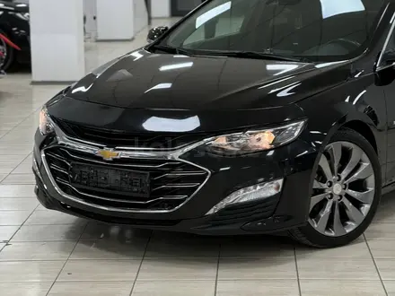 Chevrolet Malibu 2019 года за 9 490 000 тг. в Шымкент – фото 2