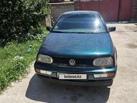 Volkswagen Golf 1997 годаfor1 500 000 тг. в Шымкент