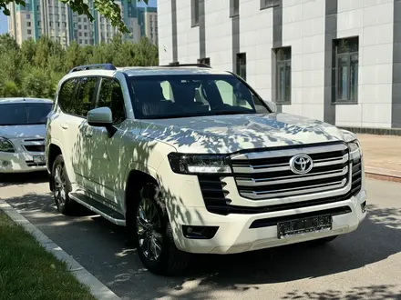 Toyota Land Cruiser 2021 года за 53 000 000 тг. в Шымкент