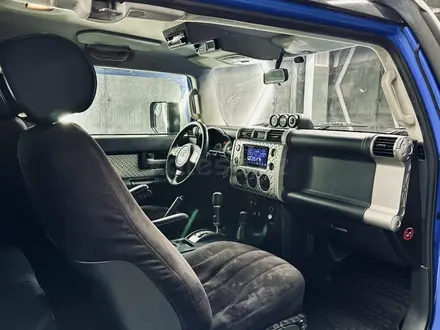 Toyota FJ Cruiser 2007 года за 11 500 000 тг. в Алматы – фото 18