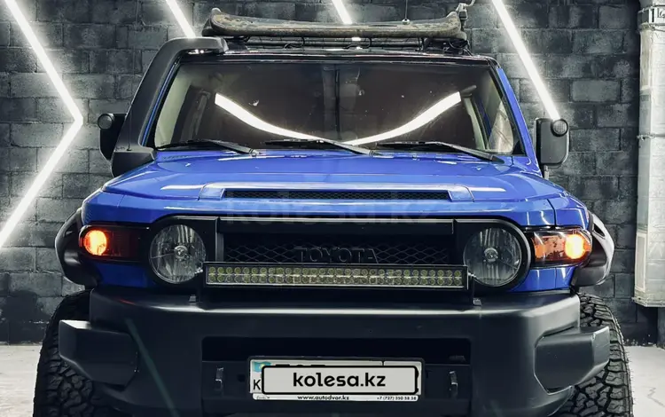 Toyota FJ Cruiser 2007 года за 11 500 000 тг. в Алматы
