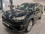 Toyota RAV4 2020 года за 18 500 000 тг. в Астана – фото 4