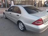 Mercedes-Benz C 180 2001 года за 2 400 000 тг. в Актау – фото 5