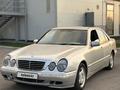 Mercedes-Benz E 320 1999 годаүшін2 700 000 тг. в Алматы – фото 2