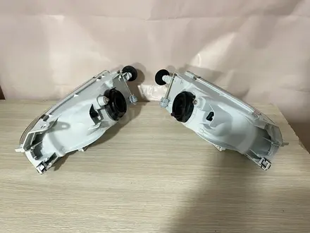 Передние фары — Toyota Corolla AE107 1991-1993 за 13 000 тг. в Алматы – фото 4