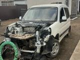 Peugeot Partner 2006 годаүшін1 000 000 тг. в Уральск – фото 3