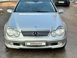 Mercedes-Benz C 200 2001 года за 3 500 000 тг. в Алматы