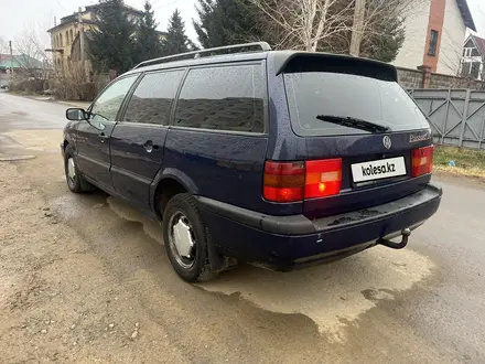 Volkswagen Passat 1994 года за 1 800 000 тг. в Астана – фото 5