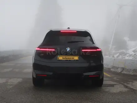 BMW iX 2023 годаүшін40 000 000 тг. в Алматы – фото 3