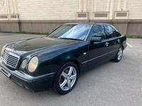 Mercedes-Benz E 280 1996 годаүшін2 950 000 тг. в Шымкент