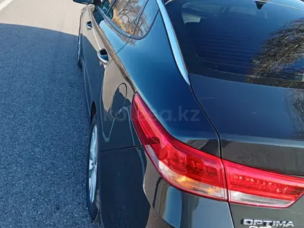 Kia Optima 2016 года за 9 000 000 тг. в Алматы – фото 13