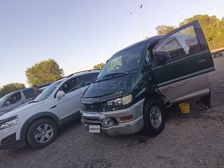 Mitsubishi Delica 1998 года за 6 000 000 тг. в Усть-Каменогорск – фото 2