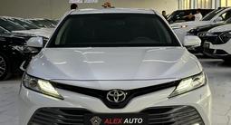 Toyota Camry 2019 годаүшін13 500 000 тг. в Шымкент – фото 2