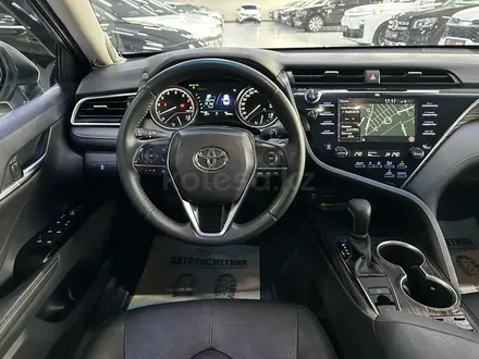 Toyota Camry 2019 года за 13 500 000 тг. в Шымкент – фото 8