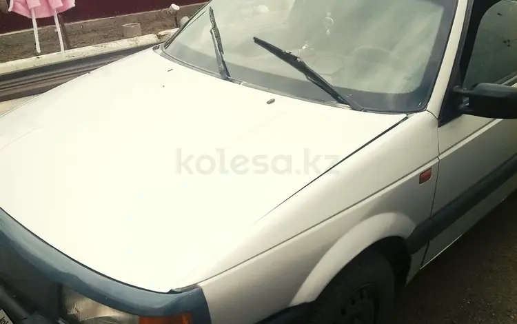 Volkswagen Passat 1991 годаүшін1 300 000 тг. в Киевка