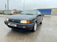 Volkswagen Passat 1993 годаүшін2 500 000 тг. в Шымкент