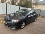 Toyota Camry 2014 года за 6 000 000 тг. в Актобе