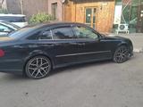 Mercedes-Benz E 350 2008 годаүшін6 800 000 тг. в Астана – фото 2