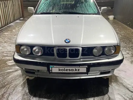 BMW 525 1993 года за 1 850 000 тг. в Шу