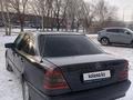 Mercedes-Benz C 220 1995 года за 1 400 000 тг. в Караганда – фото 2