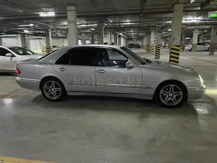 Mercedes-Benz E 280 2002 года за 4 450 000 тг. в Астана – фото 11