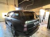 Land Rover Range Rover 2018 года за 44 000 000 тг. в Астана – фото 2