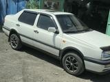 Volkswagen Vento 1992 года за 1 750 000 тг. в Темиртау – фото 5