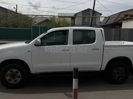 Toyota Hilux 2008 года за 7 200 000 тг. в Алматы – фото 3