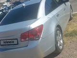 Chevrolet Cruze 2009 года за 2 800 000 тг. в Абай (Келесский р-н) – фото 3
