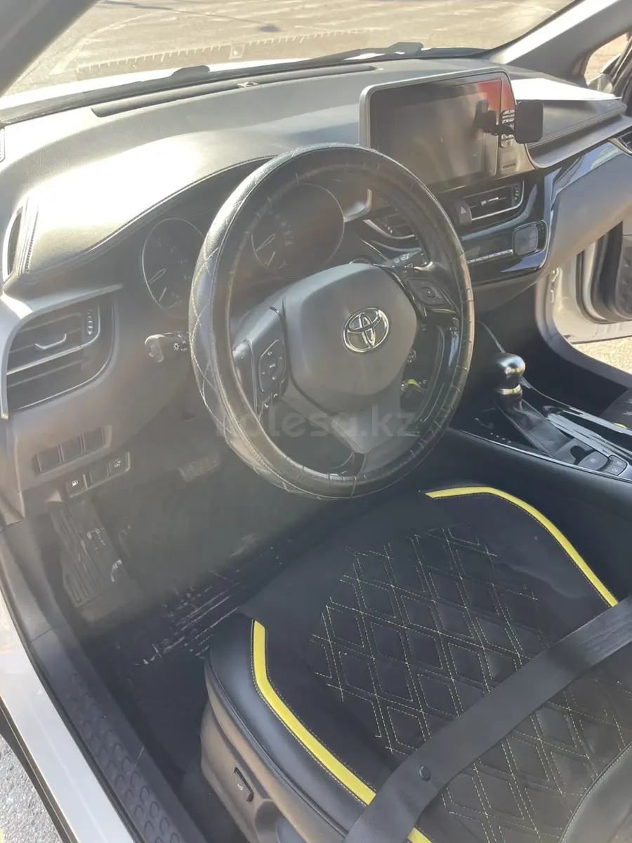 Toyota C-HR, 2018