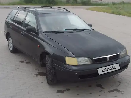 Toyota Carina E 1996 года за 2 000 000 тг. в Алматы – фото 5