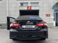 Toyota Camry 2018 года за 11 500 000 тг. в Костанай – фото 2