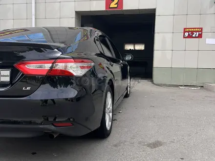 Toyota Camry 2018 года за 11 500 000 тг. в Костанай – фото 4