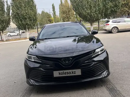 Toyota Camry 2018 года за 11 500 000 тг. в Костанай