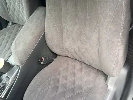 Toyota Camry 2018 года за 11 500 000 тг. в Костанай – фото 5