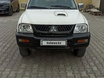 Mitsubishi L200 2005 года за 3 000 000 тг. в Атырау