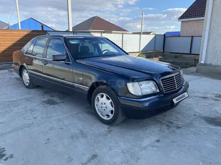 Mercedes-Benz S 320 1998 года за 4 000 000 тг. в Атырау