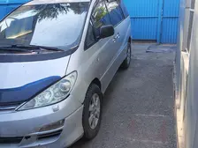Toyota Previa, 2005