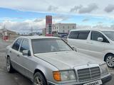 Mercedes-Benz E 260 1992 годаfor600 000 тг. в Жанаозен – фото 2