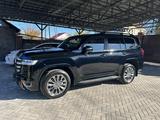 Toyota Land Cruiser 2021 годаүшін58 500 000 тг. в Алматы – фото 2