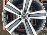 Диски 5х112 R18 Mercedes Benz оригинал за 250 000 тг. в Уральск