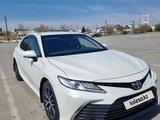 Toyota Camry 2021 года за 17 500 000 тг. в Алматы – фото 5