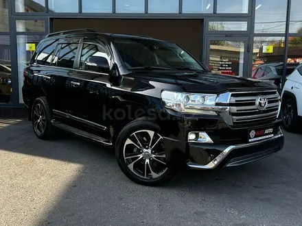 Toyota Land Cruiser 2016 года за 31 000 000 тг. в Шымкент