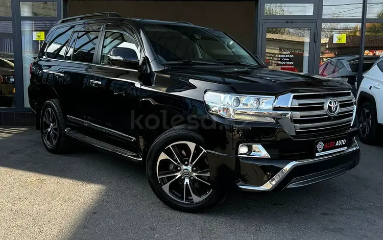 Toyota Land Cruiser 2016 годаүшін31 000 000 тг. в Шымкент