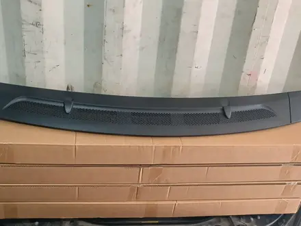 Жабо накладка пластик на капот на Мерседес b-class w245 w169 за 30 000 тг. в Алматы – фото 3